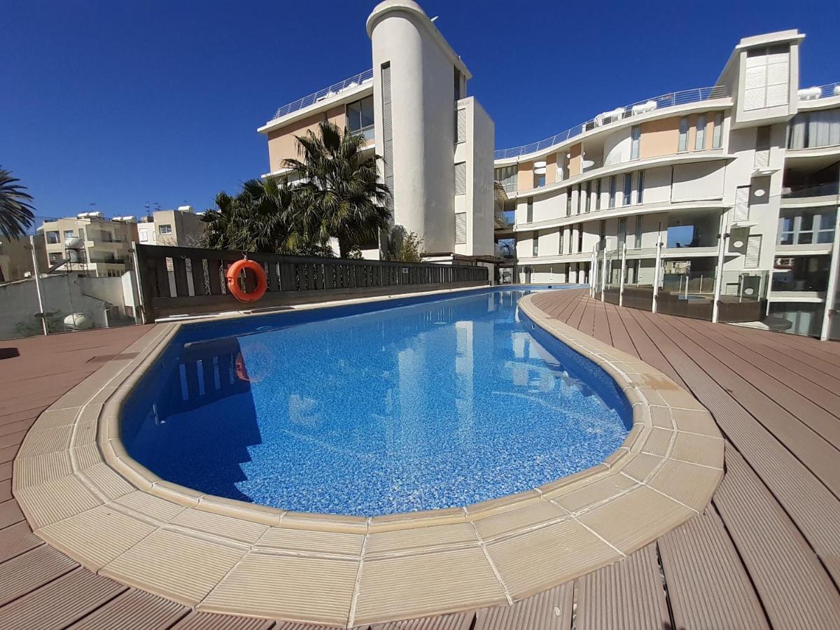 City Flats 2 Bedroom Apartment Larnaca Esterno foto