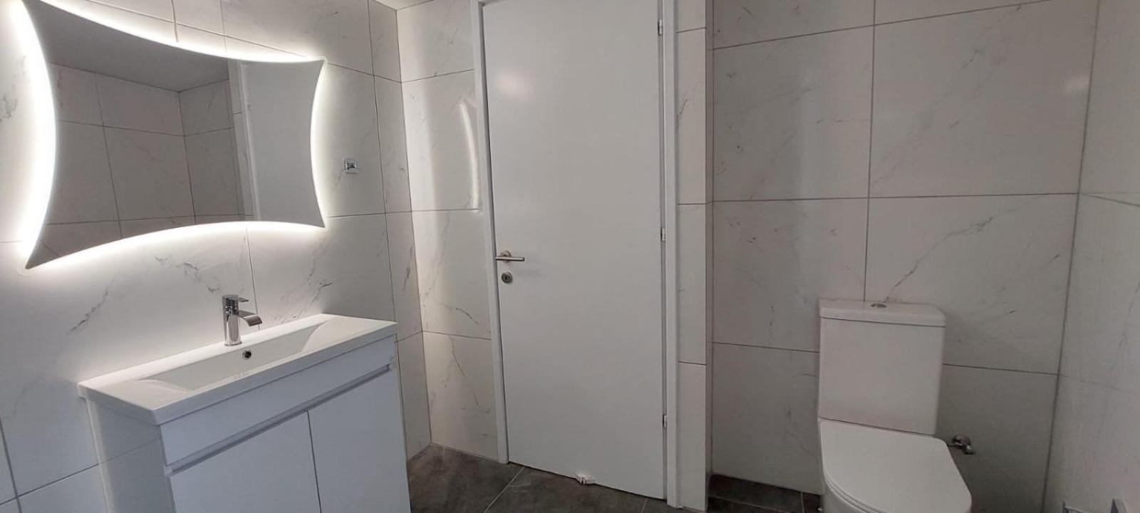 City Flats 2 Bedroom Apartment Larnaca Esterno foto