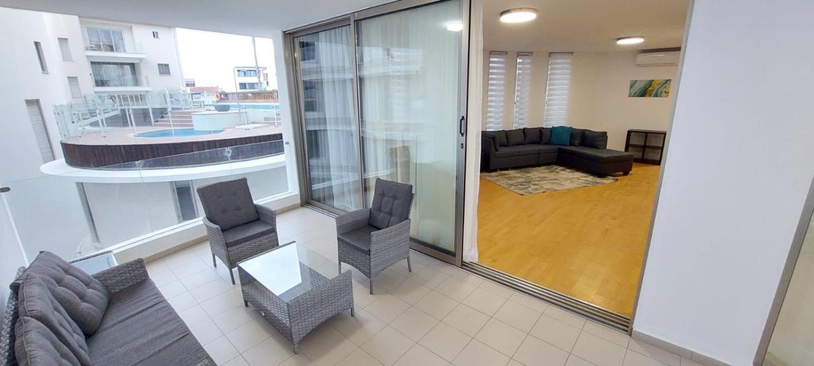 City Flats 2 Bedroom Apartment Larnaca Esterno foto